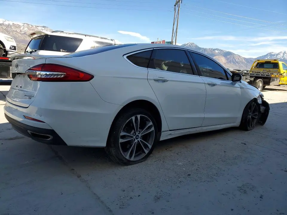 2020 FORD FUSION TITANIUM  