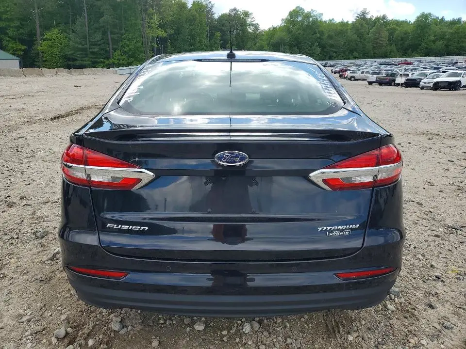 2020 FORD FUSION TITANIUM  