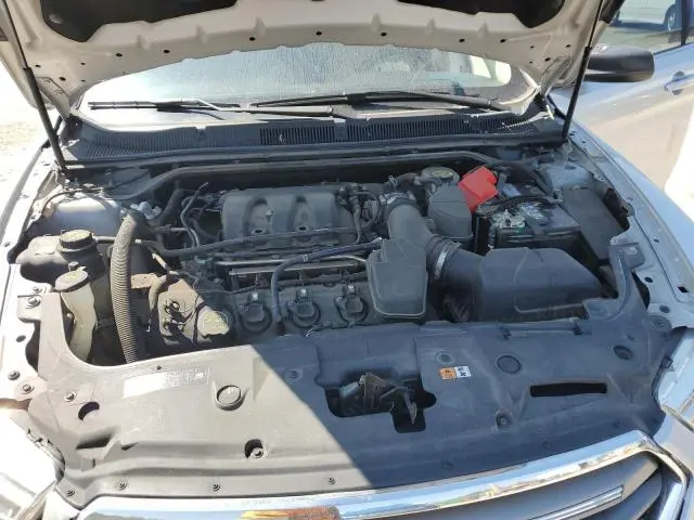 2017 FORD TAURUS SE  