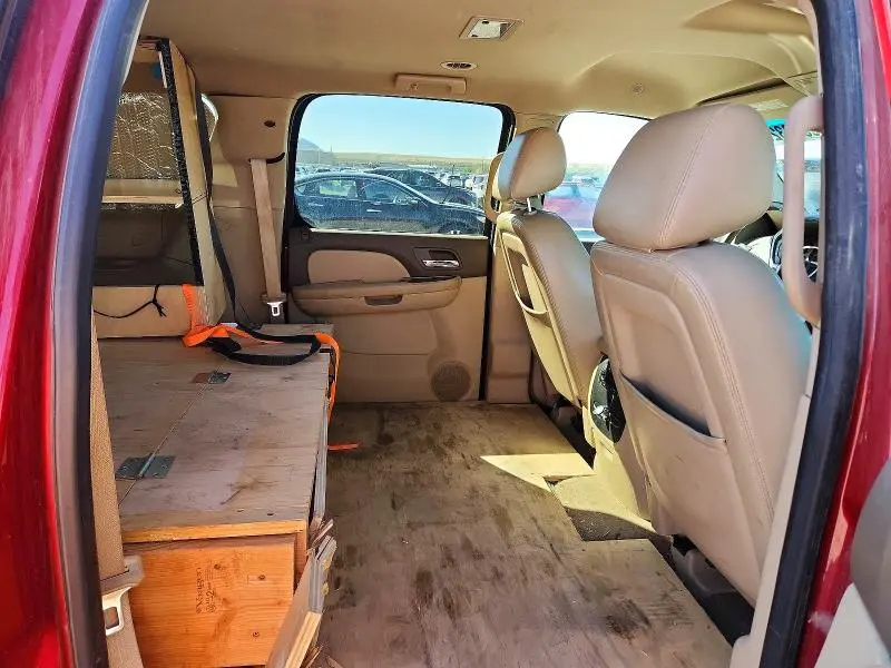 2013 CHEVROLET SUBURBAN C1500 LT  