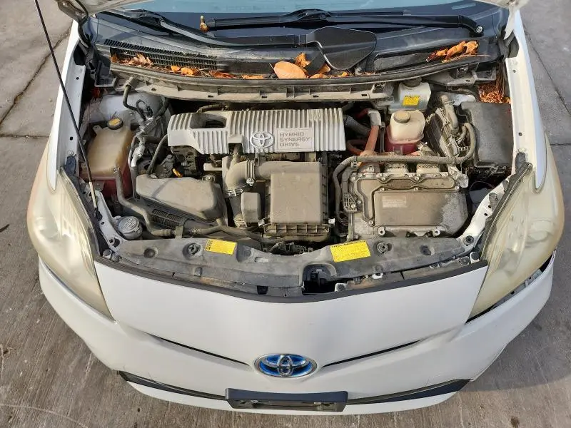 2013 TOYOTA PRIUS   