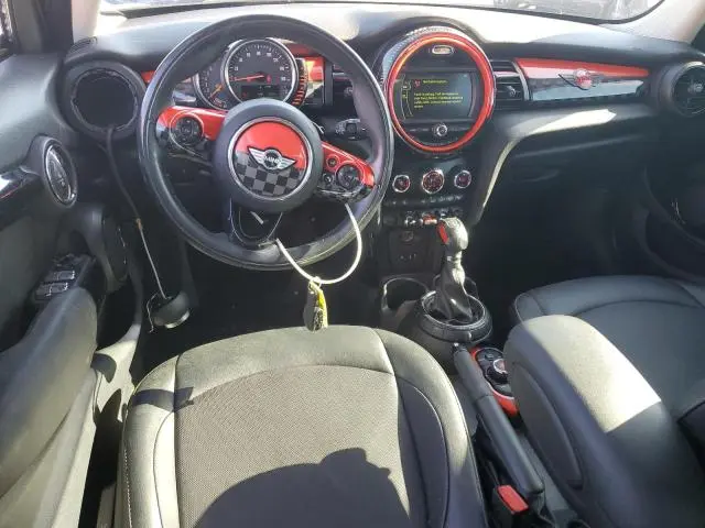 2016 MINI COOPER   