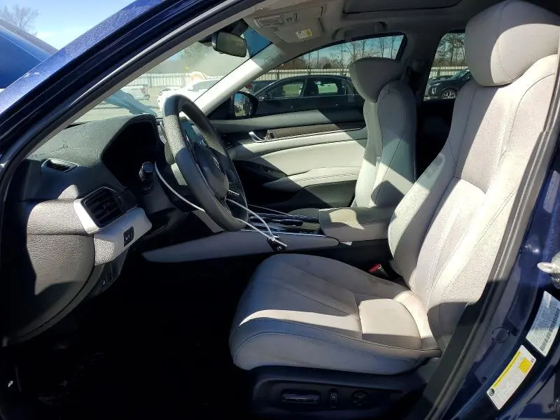 2019 HONDA ACCORD   