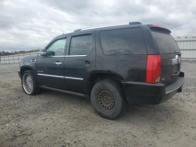 2010 CADILLAC ESCALADE PREMIUM  