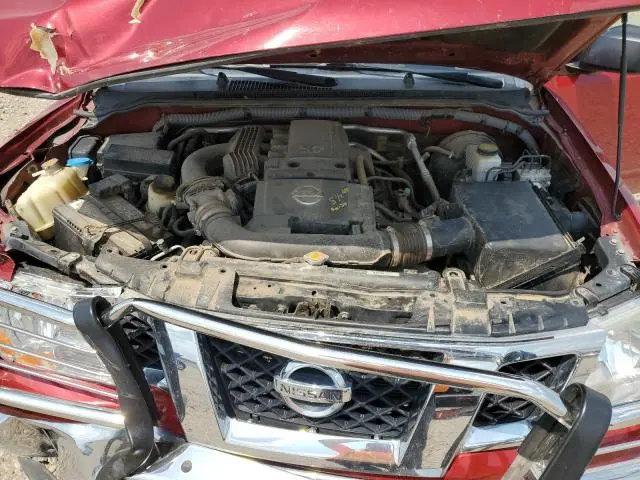 2010 NISSAN FRONTIER CREW CAB SE  