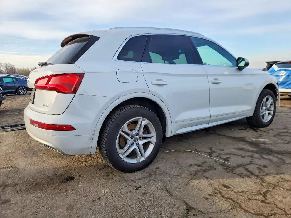 2019 AUDI Q5 PREMIUM  