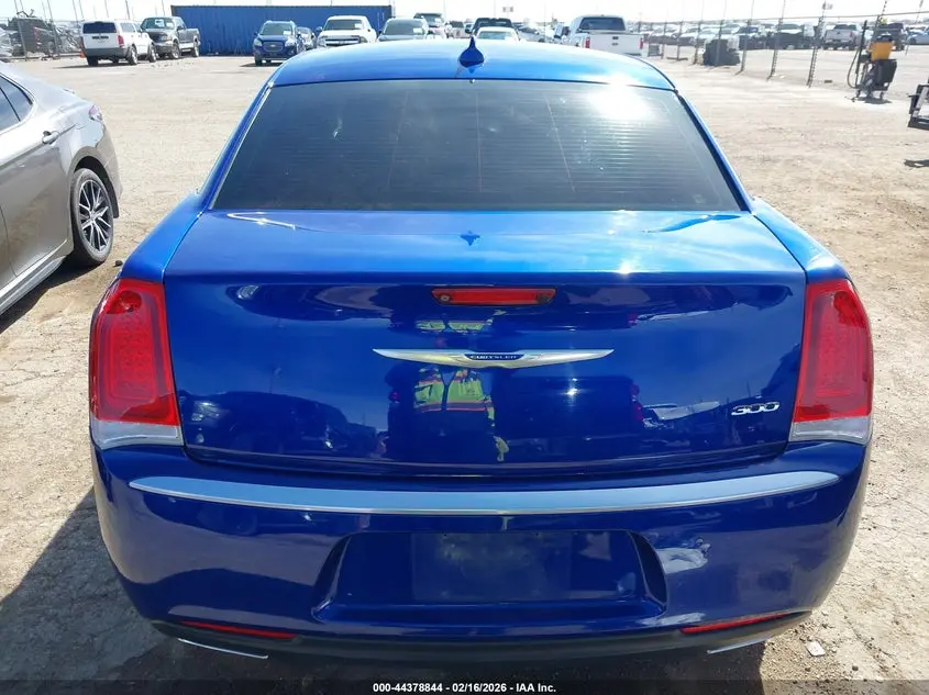 2019 CHRYSLER 300 TOURING