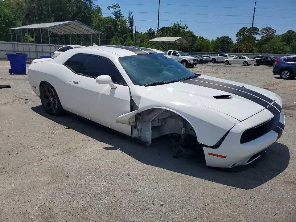 2018 DODGE CHALLENGER SXT  