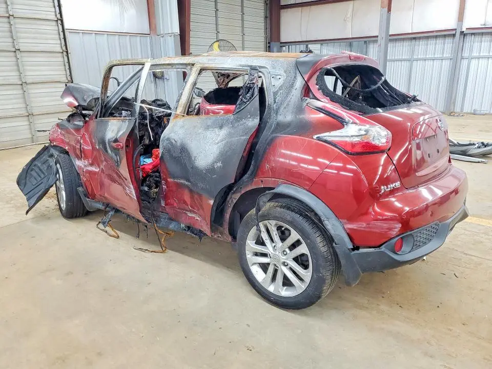 2015 NISSAN JUKE SV  