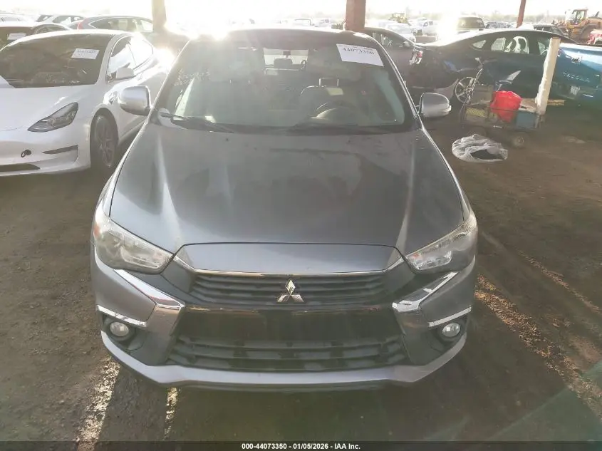 2017 MITSUBISHI OUTLANDER SPORT 2.4 SE