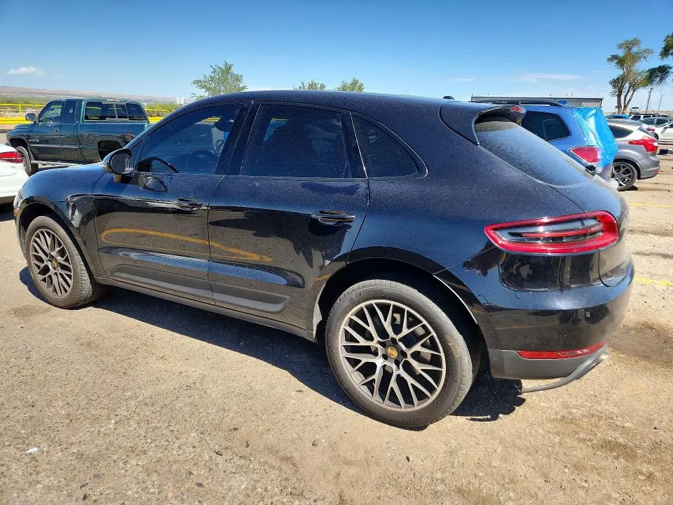 2015 PORSCHE MACAN S  