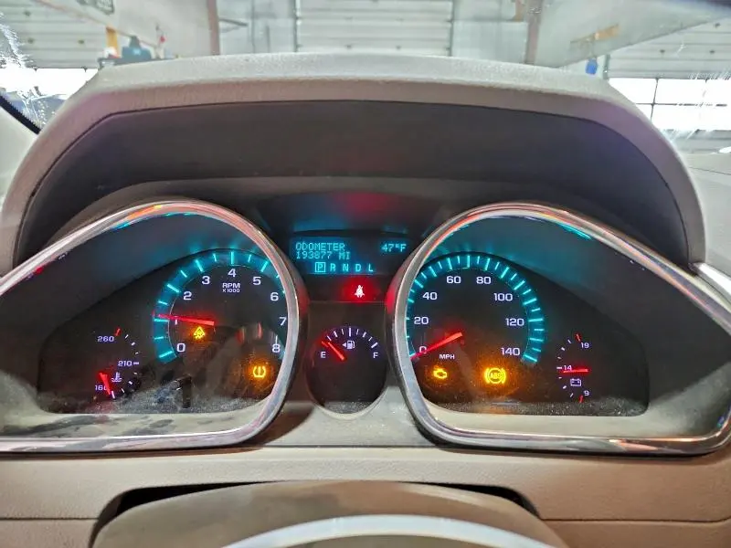 2010 CHEVROLET TRAVERSE LS  