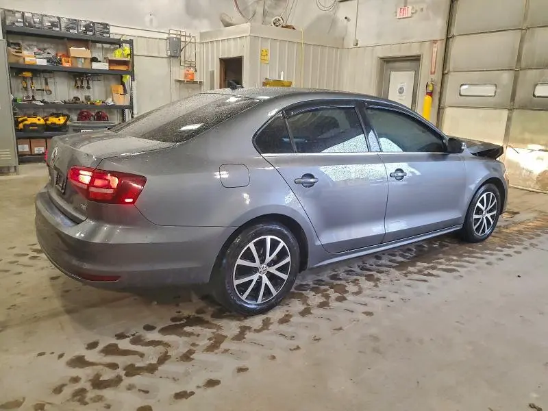 2017 VOLKSWAGEN JETTA SE  