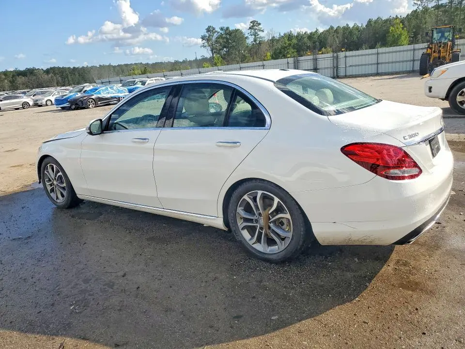 2016 MERCEDES-BENZ C 300  
