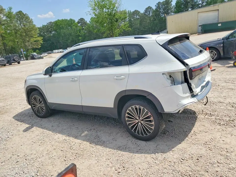 2025 VOLKSWAGEN TAOS SE  