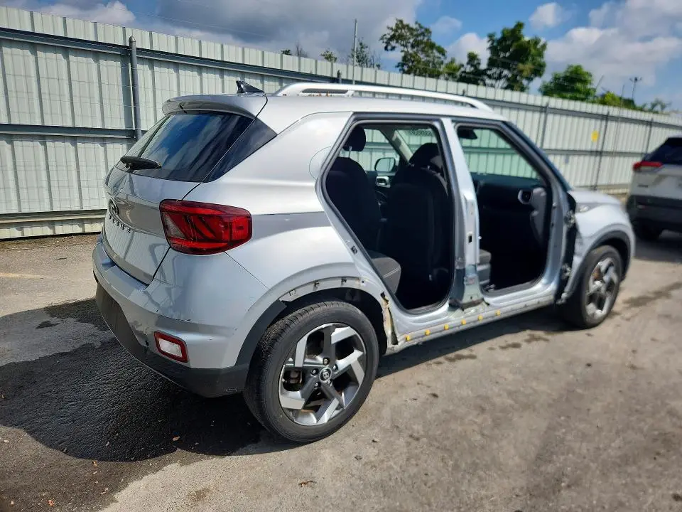 2021 HYUNDAI VENUE SEL  