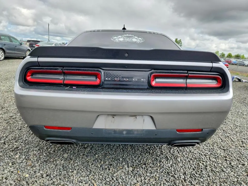 2016 DODGE CHALLENGER R  