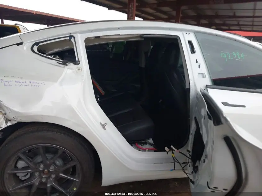 2021 TESLA MODEL 3 STANDARD RANGE PLUS REAR-WHEEL DRIVE