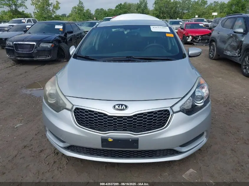 2016 KIA FORTE LX