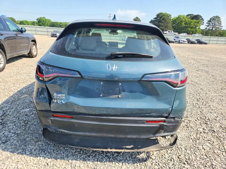 2023 HONDA HR-V LX  