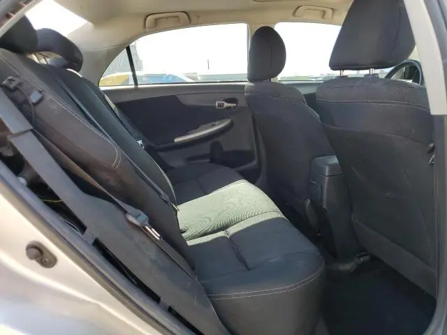2013 TOYOTA COROLLA BASE  