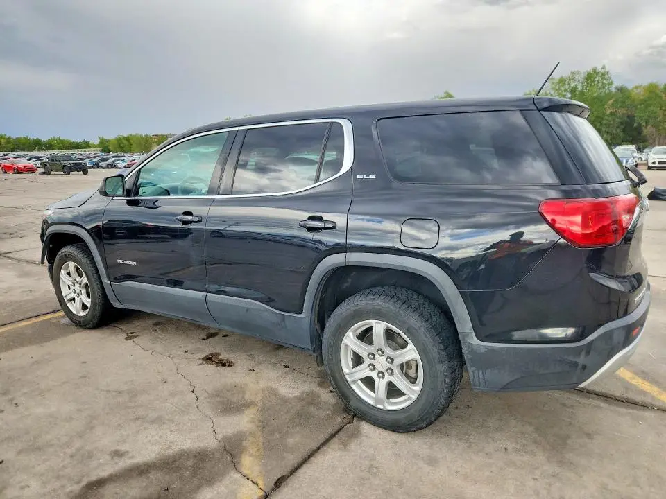 2017 GMC ACADIA SLE  