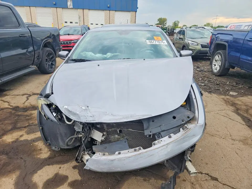 2015 DODGE DART SXT  