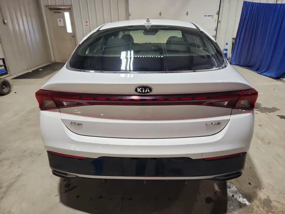 2021 KIA K5 LXS  