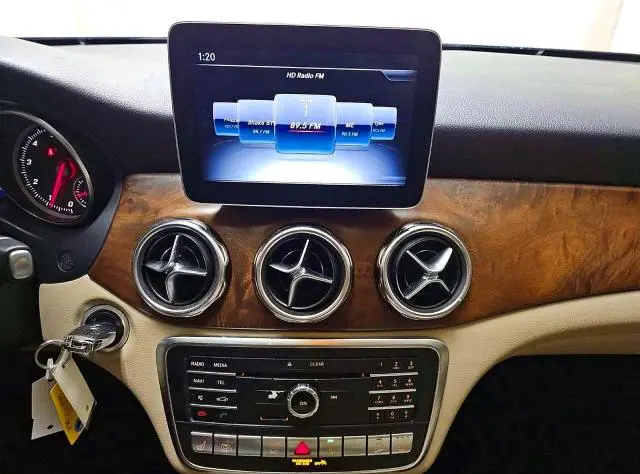 2019 MERCEDES-BENZ GLA 250 4MATIC  