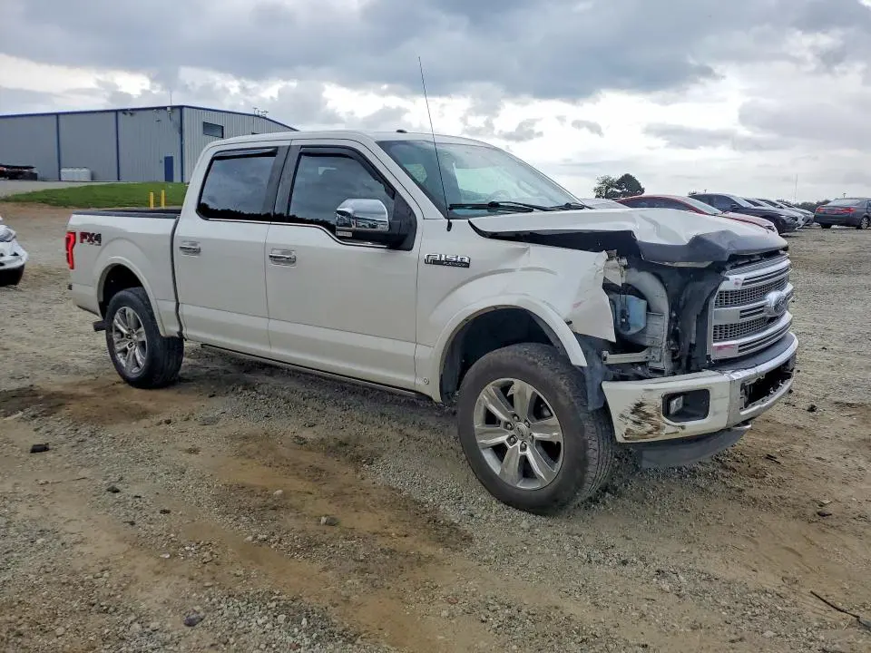 2015 FORD F150 SUPERCREW  