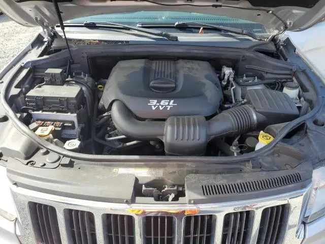 2013 JEEP GRAND CHEROKEE LAREDO  