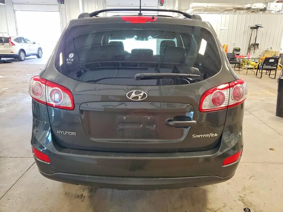 2010 HYUNDAI SANTA FE GLS  