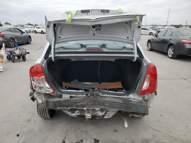 2010 HYUNDAI ACCENT GLS  