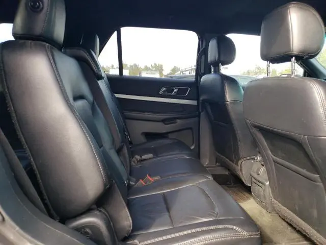 2016 FORD EXPLORER XLT  