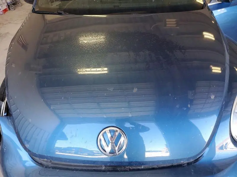 2017 VOLKSWAGEN BEETLE S  