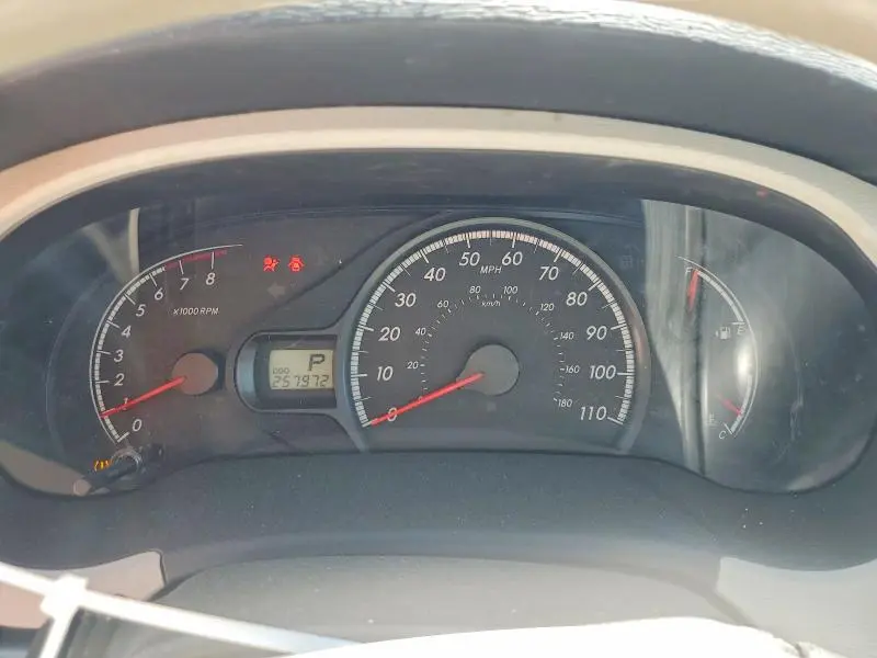 2011 TOYOTA SIENNA   
