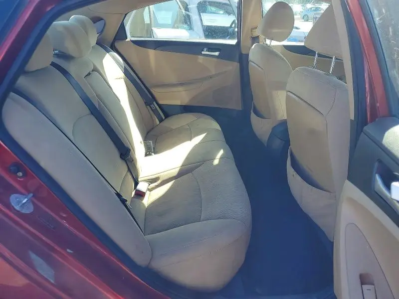 2011 HYUNDAI SONATA GLS  