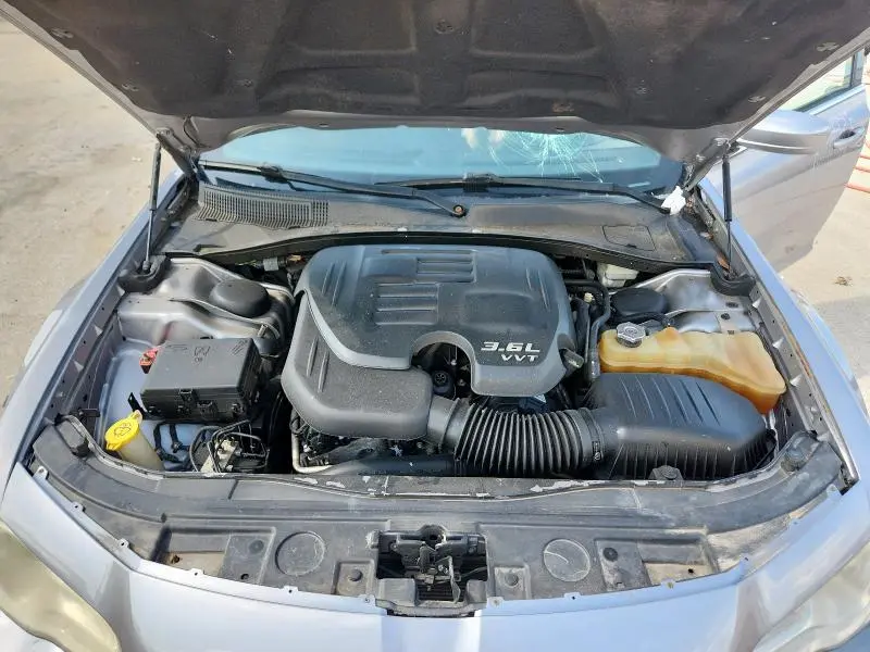 2014 CHRYSLER 300   