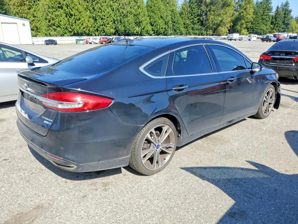 2017 FORD FUSION TITANIUM  