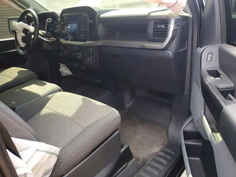 2025 FORD F150 XL  