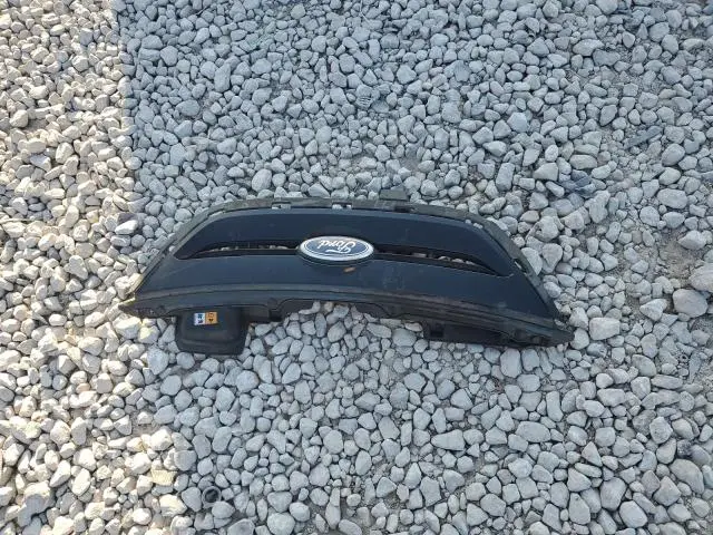 2011 FORD FIESTA SE  