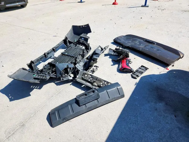 2024 TOYOTA TUNDRA CREWMAX LIMITED  