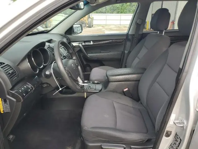 2012 KIA SORENTO BASE  