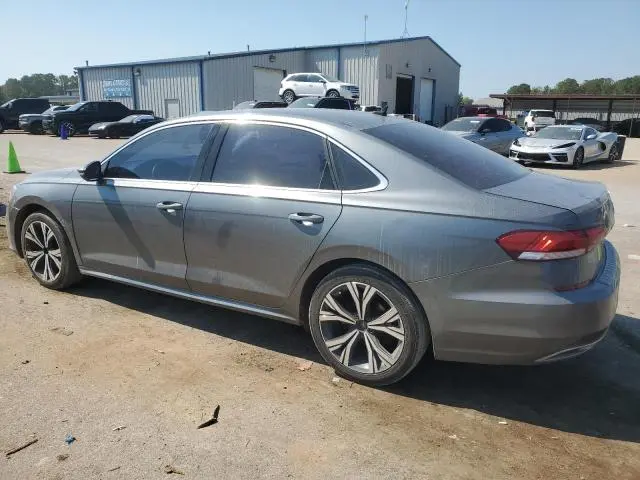 2021 VOLKSWAGEN PASSAT SE  