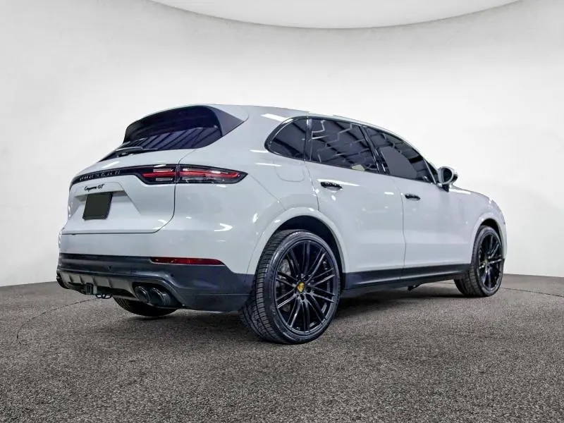 2019 PORSCHE CAYENNE   