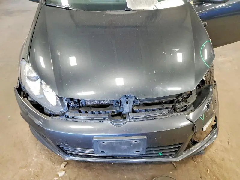 2012 VOLKSWAGEN GOLF R  