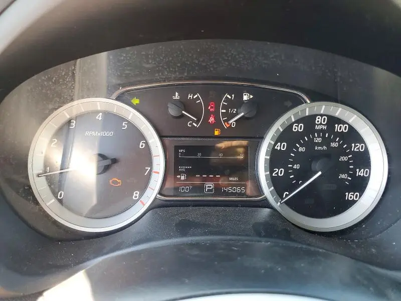 2015 NISSAN SENTRA SV  