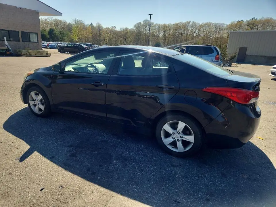 2011 HYUNDAI ELANTRA GLS  