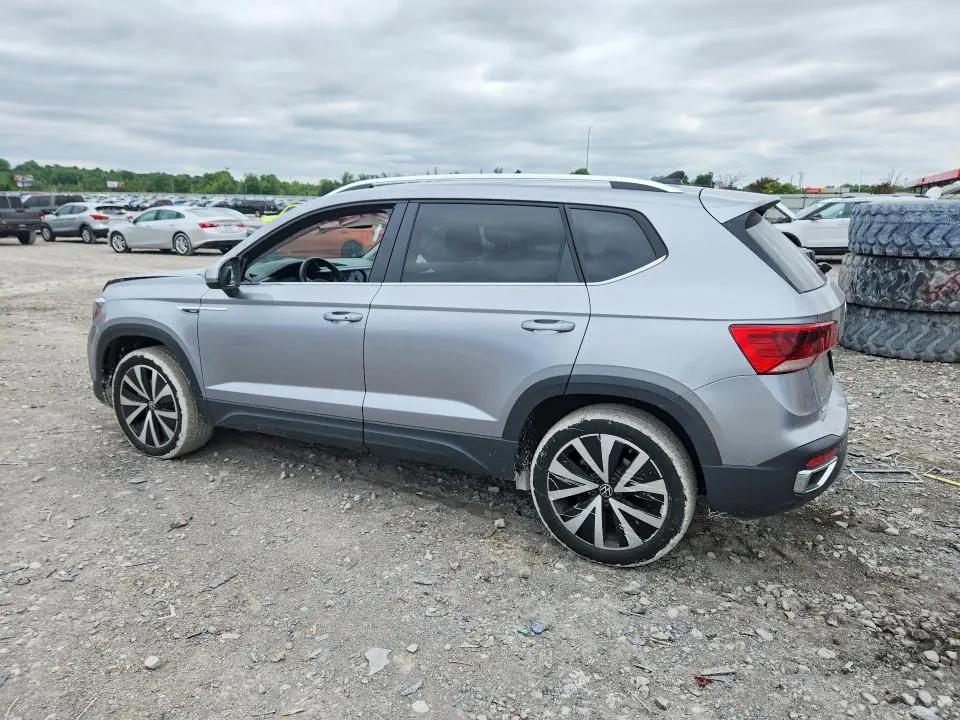 2024 VOLKSWAGEN TAOS SE  