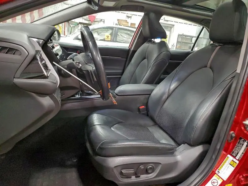 2019 TOYOTA CAMRY XSE  